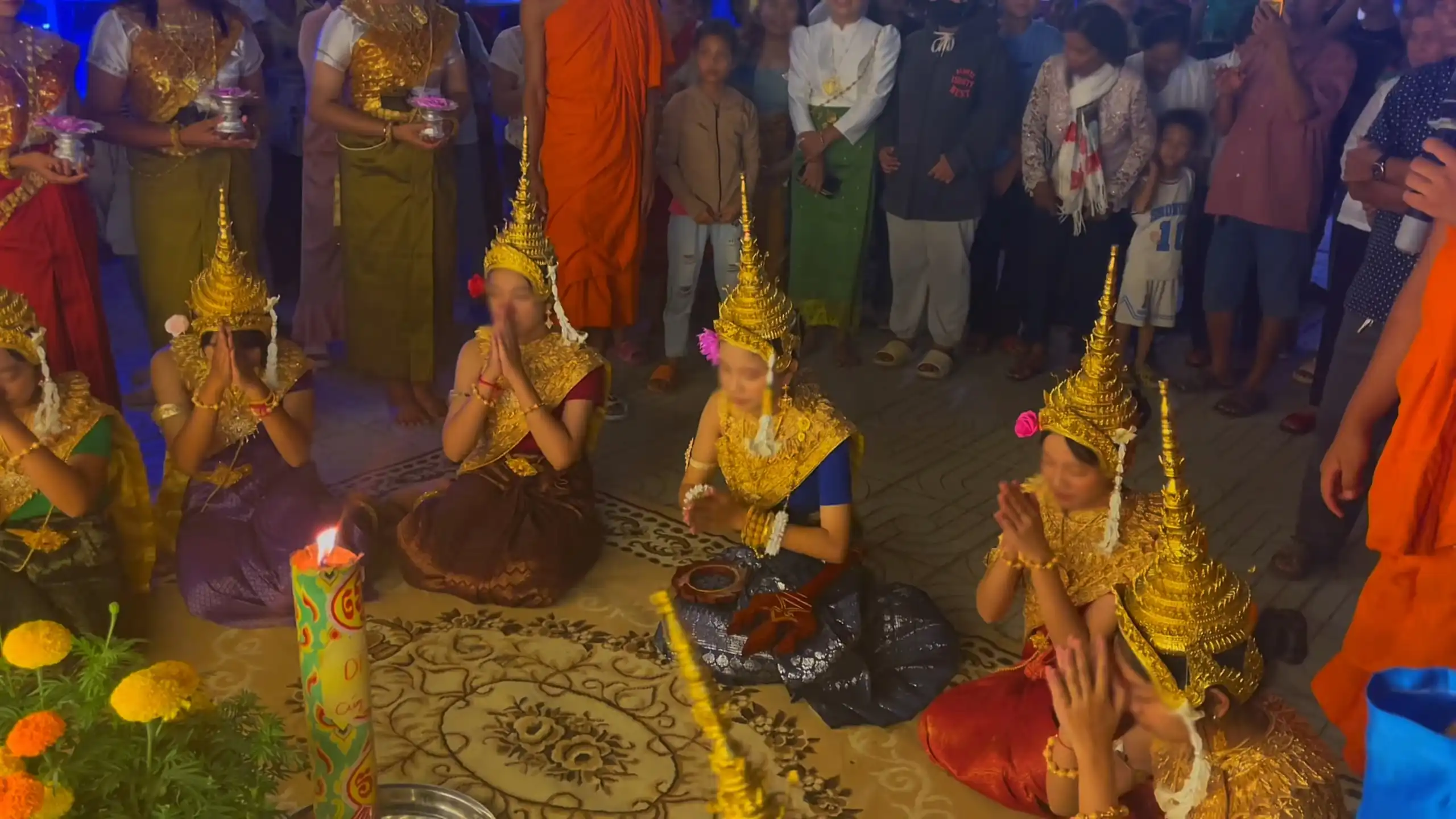 Một nghi thức tại lễ tết Chôl Chnăm Thmây Sóc Trăng